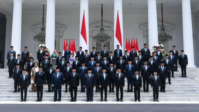 Deretan 13 Menteri Jokowi yang Dipanggil Prabowo